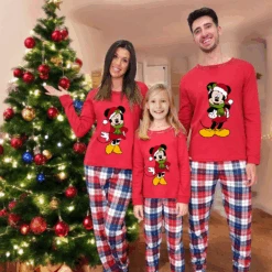 Pijama Cuadros Mickey Minnie Happy Christmas Rojo