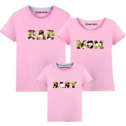 Camiseta Dad Mom & Baby Militar -Roly Camiseta Dad Mom Baby militar rosa