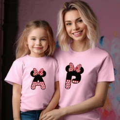 Camiseta Iniciales Disney -Roly Camiseta Iniciales Disney rosa