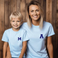 Camiseta Iniciales Mini 17 Camiseta Iniciales Mini -Roly Camiseta Iniciales mini celeste