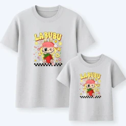 Camiseta Labubu Guiño 15 Camiseta Labubu Guiño -Roly Camiseta Labubu guino gris