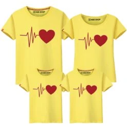 Camiseta Latidos -Roly Camiseta Latidos amarilla