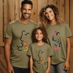Camiseta Mickey-Minnie Silueta 15 Camiseta Mickey-Minnie Silueta -Roly Camiseta Mickey Minnie Silueta verde caqui
