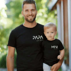 Camiseta Papa-Mama-Mini Letter -Roly Camiseta Papa Mama Mini Letter negra