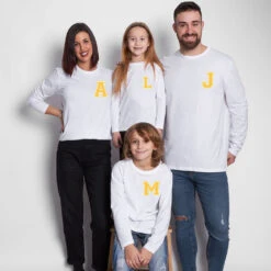 Camiseta Personalizable Iniciales Mini Manga Larga -Roly Camiseta Personalizable Iniciales Mini manga larga blanca 6