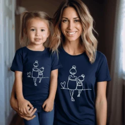 Camiseta Mami Y Niña Love -Roly Camiseta mami y nina love azul marino 2