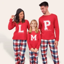 Pijama Personalizado Letra Grande Rojo