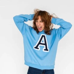 Sudadera Iniciales Celeste -Roly Sudadera Iniciales Celeste 16