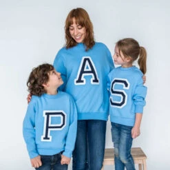 Sudadera Iniciales Celeste -Roly Sudadera Iniciales Celeste 9