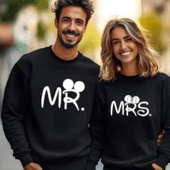 Sudadera Mrs & Mr -Roly Sudadera Mrs Mr negra