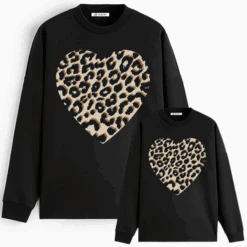 Sudadera Leopard Cuore Print -Roly Sudadera leopard cuore print negra